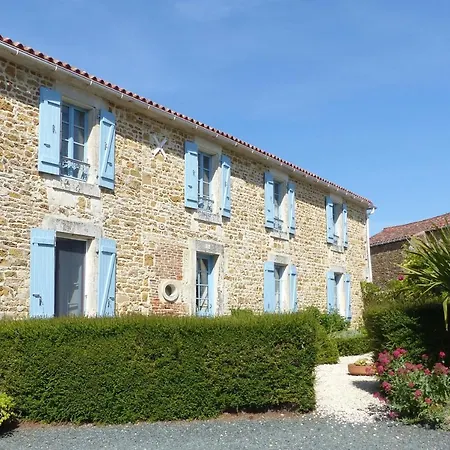 Bed & Breakfast Au Clair Du Soleil *