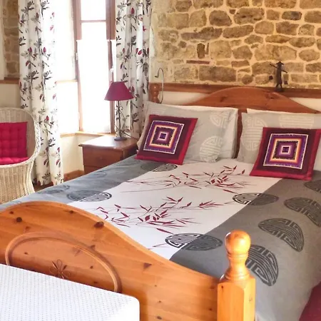 Au Clair Du Soleil Bed & Breakfast Saint-Juire-Champgillon