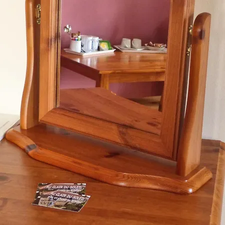 Au Clair Du Soleil 3*